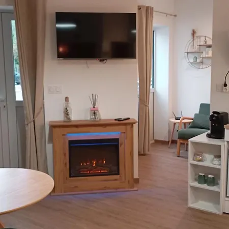 Le Cocon Des Rosies Le Eleanor Roosevelt דירה