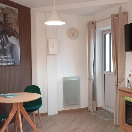 Le Cocon Des Rosies Le Eleanor Roosevelt Apartment