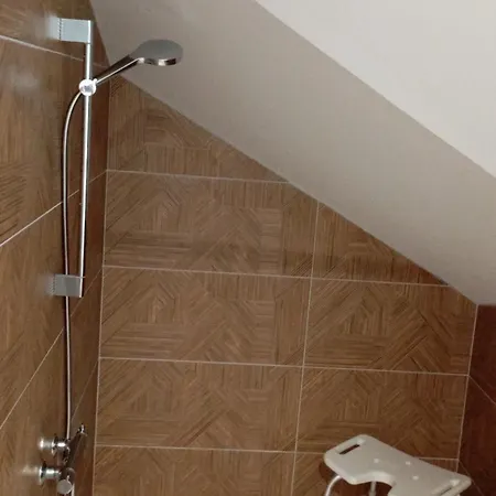 Le Cocon Des Rosies Le Eleanor Roosevelt דירה קולוויל-סור-מר